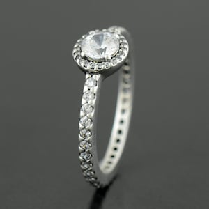 Genuine PANDORA Classic Elegance Ring 190946CZ Sterling Silver Cz Brand New RETIRED Comes with PANDORA Gift Pouch Fast Postage