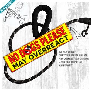 No se admiten perros, podría provocar una reacción exagerada. Fundas amarillas para correa de perro.