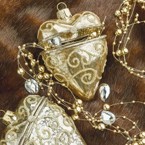 Cloche jewelry holder clearance