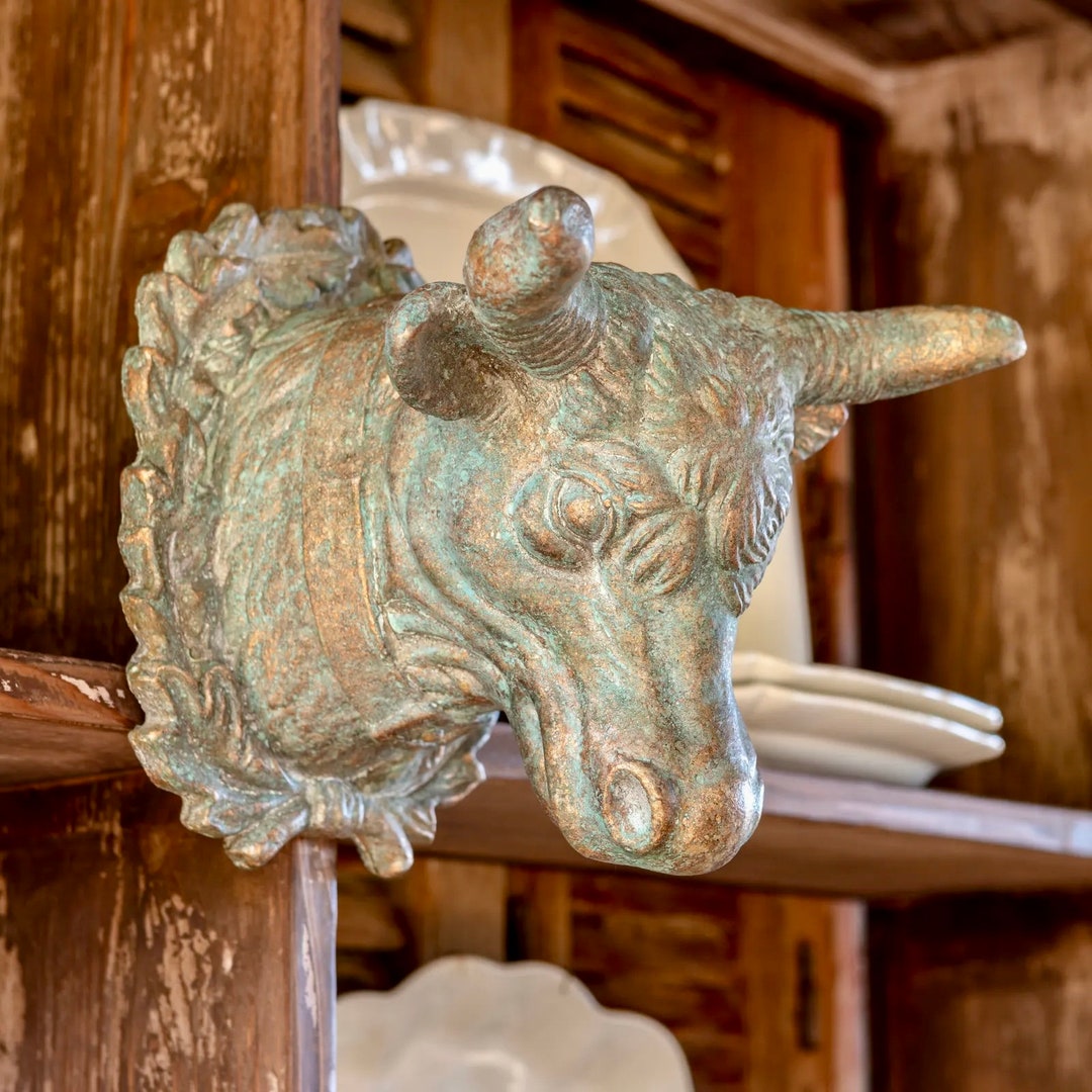 Cow Head With Wreath Wall Mount, Faux Resin Cow Head Sculpture