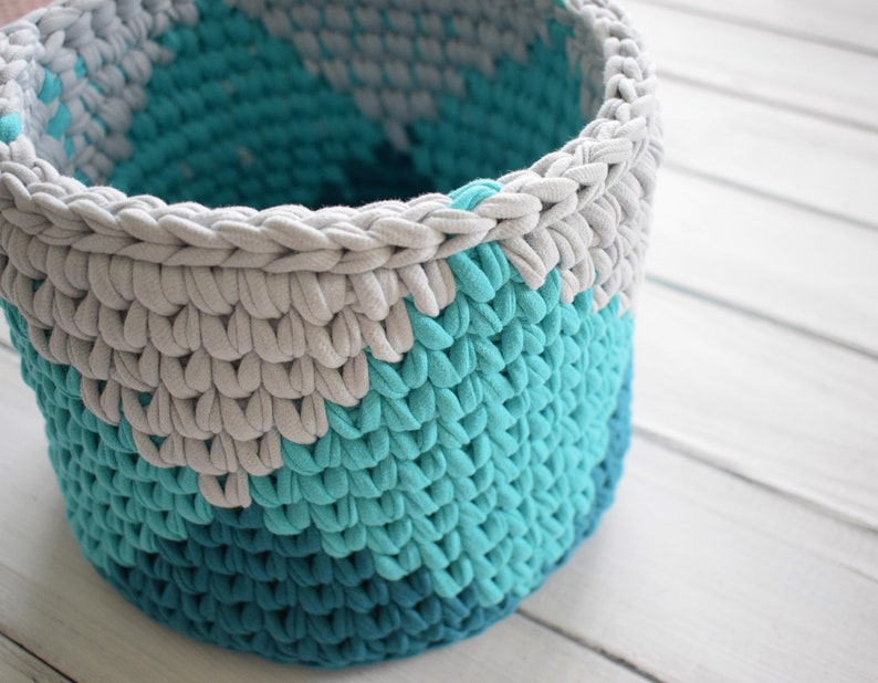 CROCHET PATTERN Crochet Basket Pattern, T-shirt Yarn Basket, Crocheted Basket, Tapestry Basket Tutorial, Tshirt Yarn Basket, Crochet Bowl image 3