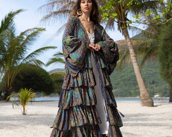 Kimono Bali: Plumífero bohemio sedoso con volantes - Para cubrir la playa