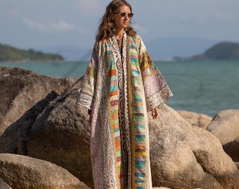 El abrigo largo Cordelia Canyon Mesa – Kimono boho de patchwork bordado hecho a mano