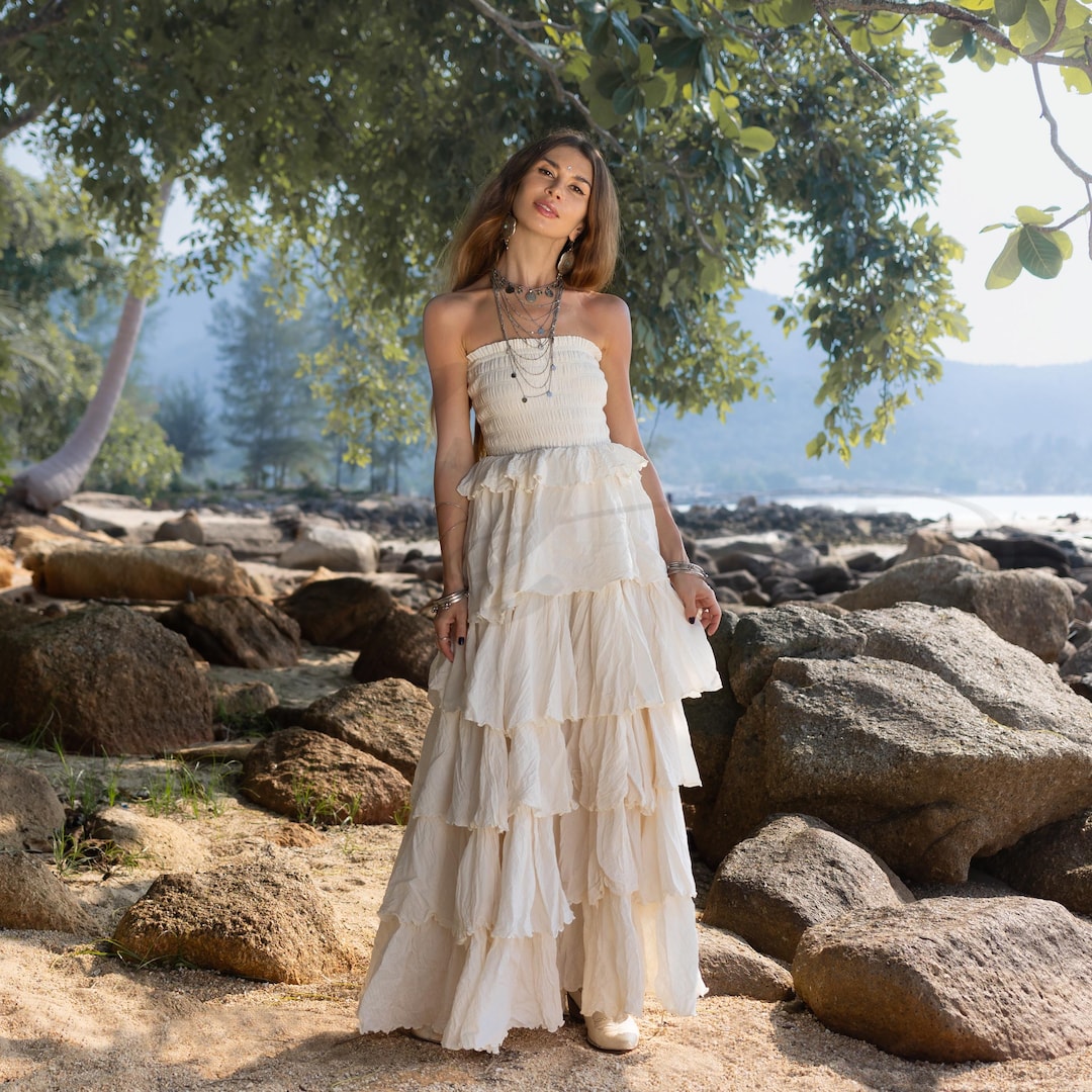 Boho Wedding Dress Beach Dress For Photoshoot Inbal Raviv 2017 Bridal  Sleeveless Deep V Neck Full Lace Embellishment Bohemian Soft A Line Wedding  Dress Sweep Train (gipsy) Mv -- Inbal Raviv 2017 Wedding Dresses