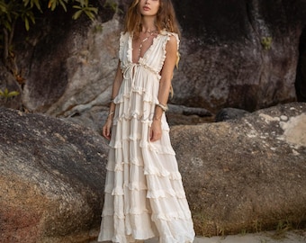 Vestido de novia bohemio Norine: elegancia clásica / Vestido de novia artesanal para compromisos en la playa, retratos familiares y novias de talla grande