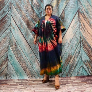 Cypress Hand Tie-Dye Cotton Maxi Kimono Duster – Boho Festival Cardigan | ZinniaPearl
