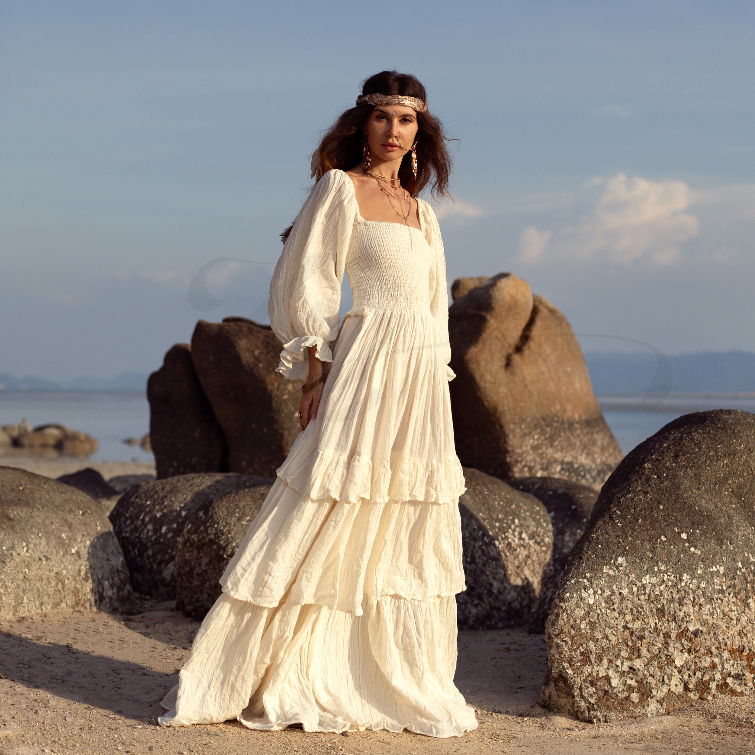 neutral lace bridesmaid dresses Coral Spaghetti Strap Top Maxi dressing room mirror Beach Dress White Ruffle COLOR:Beige-Black It features four shades