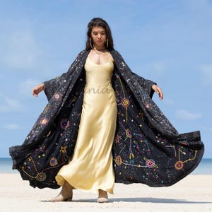 Kosmos Embroidered Tie-Dye Kimono: Plus Size Denim Duster