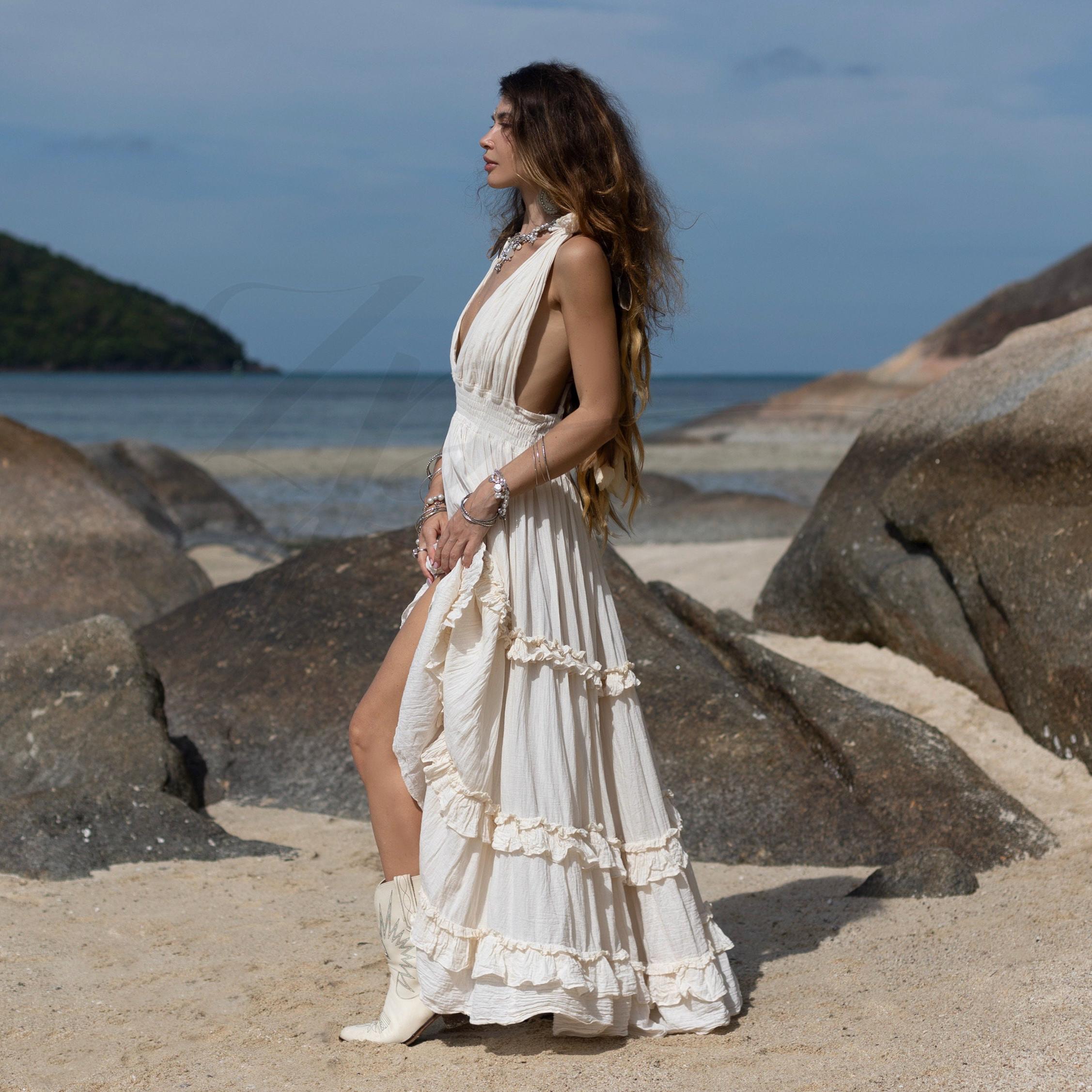 boho halter neck wedding dress Modern Chic Boho Wedding Dress with Lace Halter and Open Back