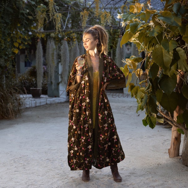 Misty Enchantment Long Velvet Kimono Duster Coat - One Plus Size Luxury for Special Events