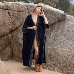 Plus Size Black Velvet Kimono Duster: Boho Lace Maxi Robe - Misty