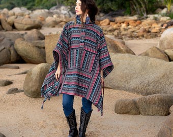 Handgewebter Boho Baumwolle Poncho: Plus Size Erbsmantel - Bosco