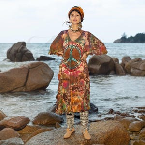 mystic boho dress Tie-dye Peace Symbol Kaftan – Plus Size Festival Tunic It’s the essence of