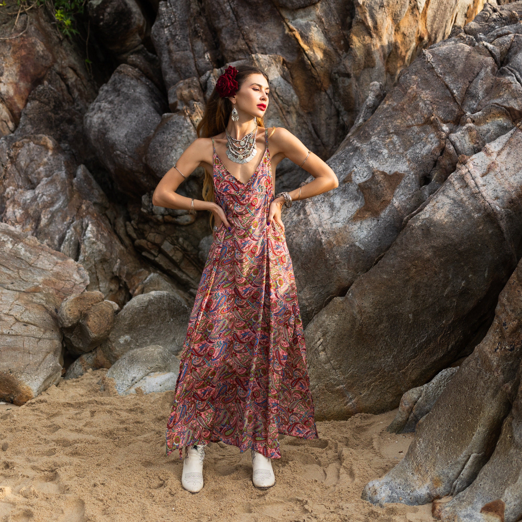 Satin Paisley Print Dress Paisley Printed Midi Dress- Berry  Rooted  Boutique Puff Sleeve Tie Front Long Sleeve Satin V-Neck, Donna Paisley Midi  Dress in Green, Size M, for Cocktail | Fashion