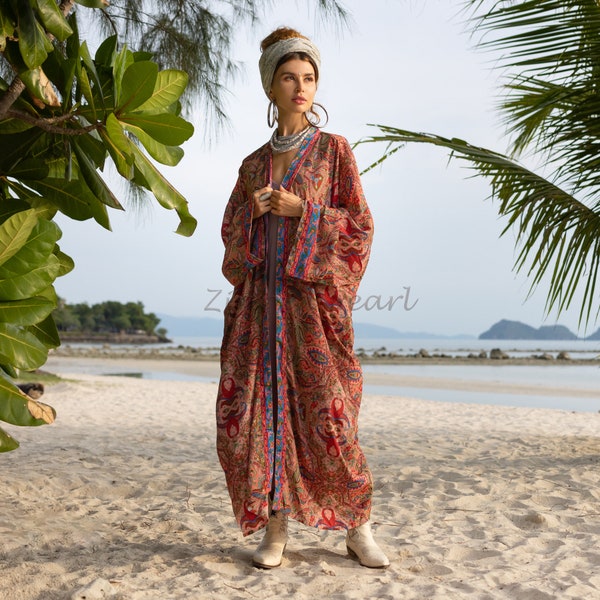 Indulge in Elegance: Wrap Yourself in the Silky Blend Helene Kimono by ZP – A Timeless Blend of Vintage Design and Boho-Chic Sophistication