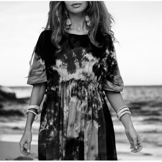 thumbnail image 2 of Beautybatik Women's Tie Dye Kaftan Dress - Plus Size Bohemian Maxi 2 of 14