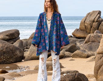 Veste kimono en velours Blue Lotus | Manteau Nomi Boho grande taille