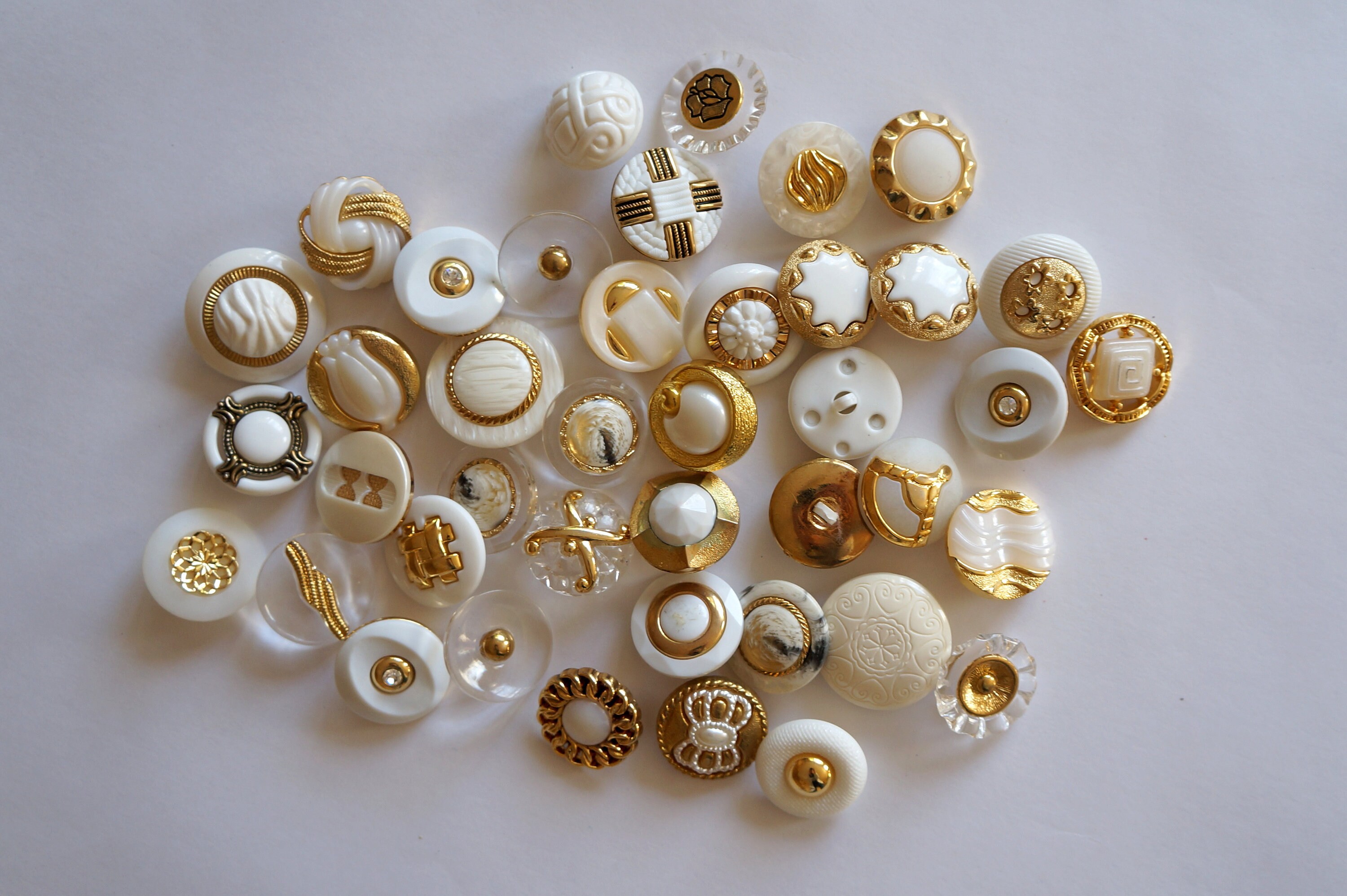 Decorative Buttons Set Mix White Gold 100 Grams Buttons Etsy