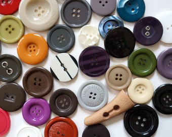 Large buttons, vintage creative 2 hole 4 hole buttons, plastic wood recycling buttons, decorative multicolor button, black yellow buttons