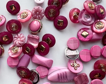 Set of 65 Pink Red Gold Plastic Buttons – 100g Medium Size Mix for Sewing and Crafts