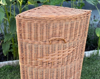 Large Corner Wicker Laundry Basket with Lid, Rattan Storage Basket, Triangle Hamper, Boho Home Storage, Handmade in Poland