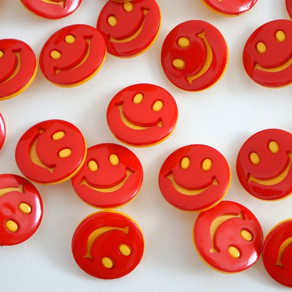 emoji smile buttons,buttons shank 12 pcs set,smiley face shank buttons,cute buttons, small buttons 12 pieces