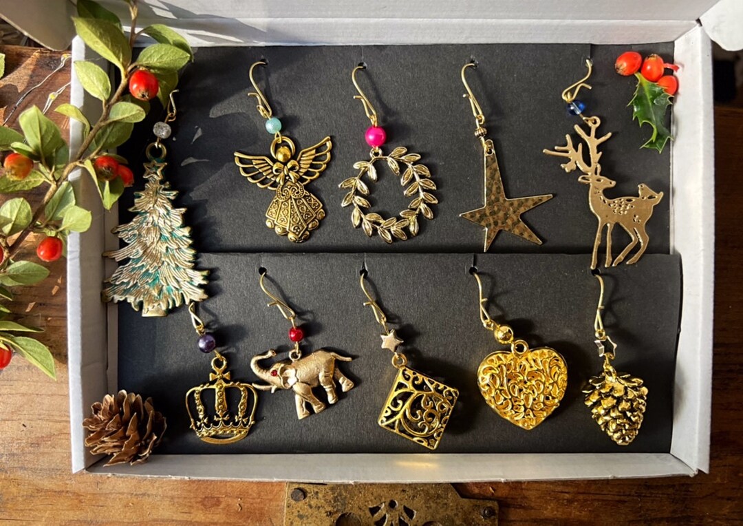 Fun Set of Tabletop Tree Decorations Mini Gold Metal Xmas Tree Etsy UK