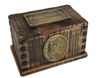 Urne à queue d&#39;aronde vintage rustique / Urne funéraire en bois pour cendres humaines / Urne en pin faite main