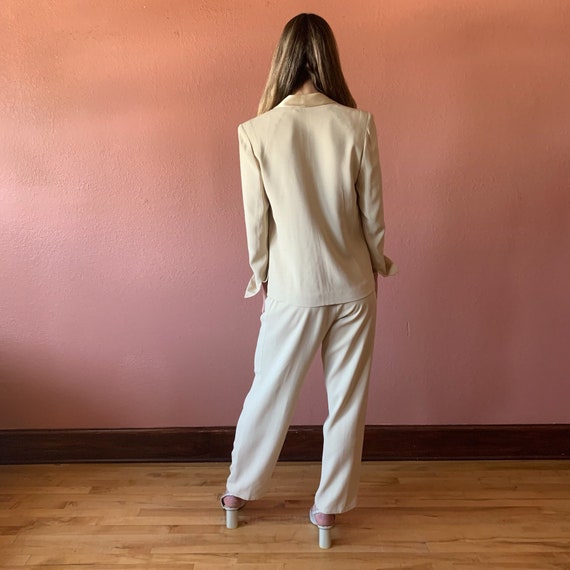 80s Suit Two Piece Matching Suit Set Ivory White … - image 10