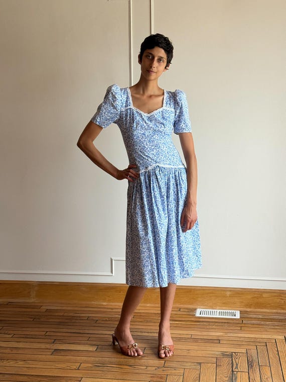 blue floral puff sleeve dress Blue/White Floral Puff Sleeve Dress
