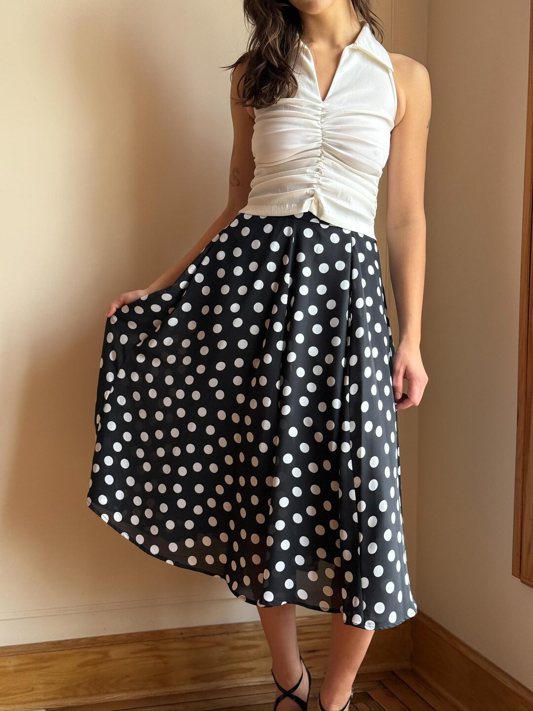 ルーシィペイジ 90s JH Collectibles Black Polka Dot Midi Skirt – Fit and