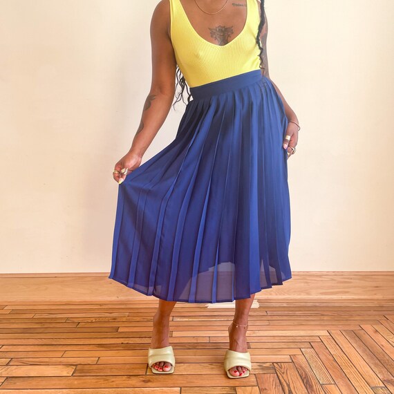 80s Skirt Navy Blue Midi Skirt Pleated Sheer Skir… - image 8