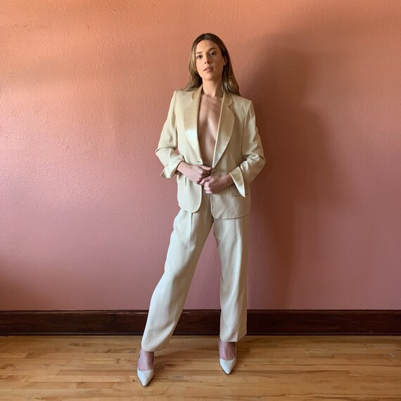 80s Suit Two Piece Matching Suit Set Ivory White … - image 7