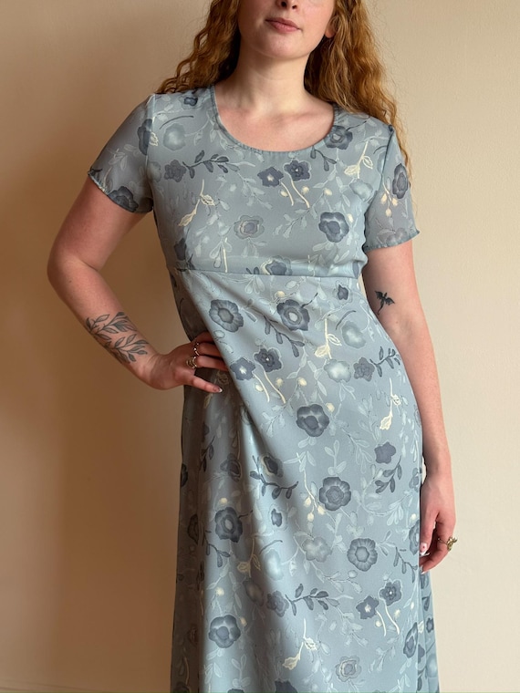 blue velvet dress movie Plum & Dusty Blue Leafy Floral Kai Maxi Dress main image 0