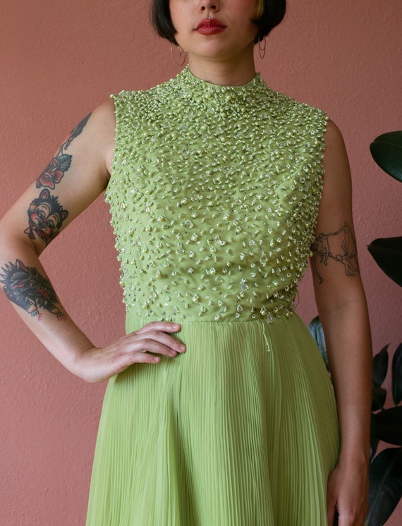 50s 60s Light Green Dress Beaded Pearl Crystal Hi… - image 8