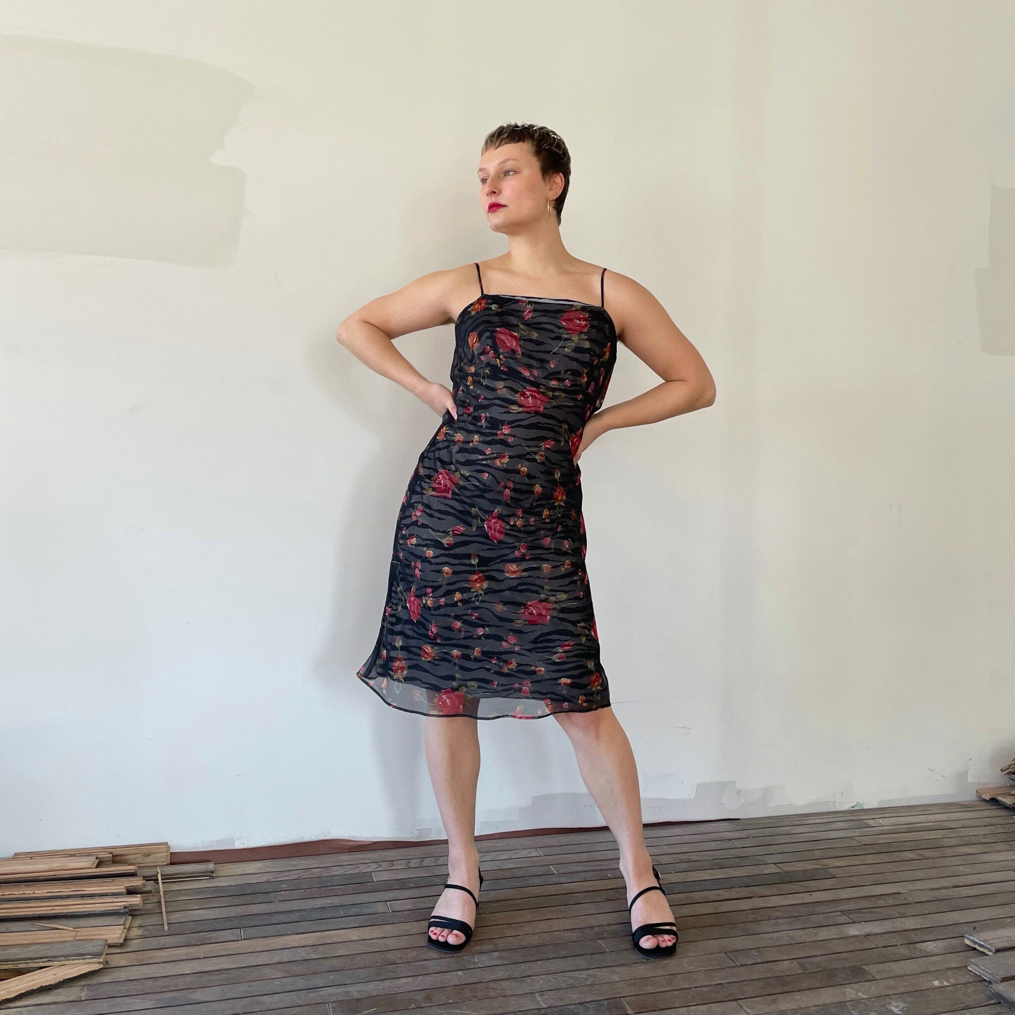 1920 Style Dresses for Women Vintage Dress V Neck Sleeveless