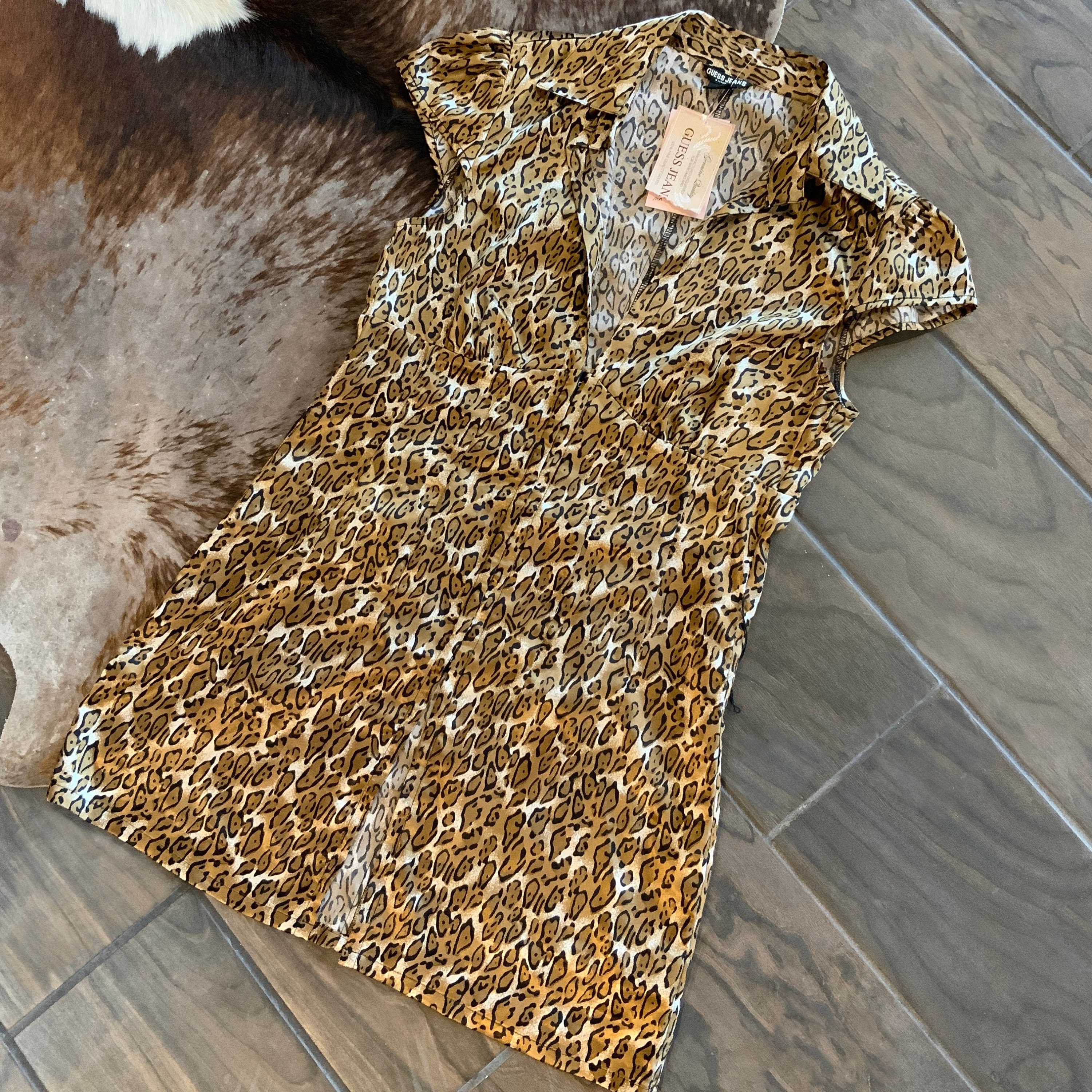 00s Y2K Leopard Print Cheetah Print Top Printed Blouse Guess