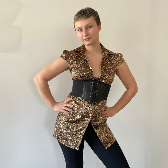 Y2K Guess Jeans Leopard Print Blouse – Deep V-Nec… - image 4