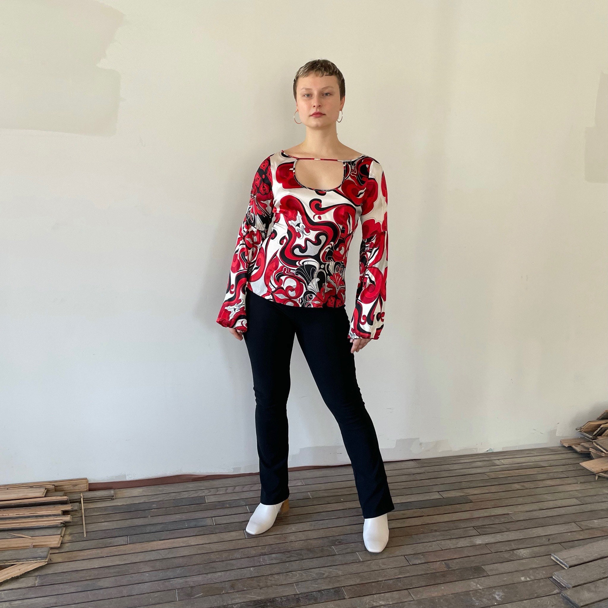 00s Y2K Balloon Sleeve Blouse Pattern Groovy Top Black Red