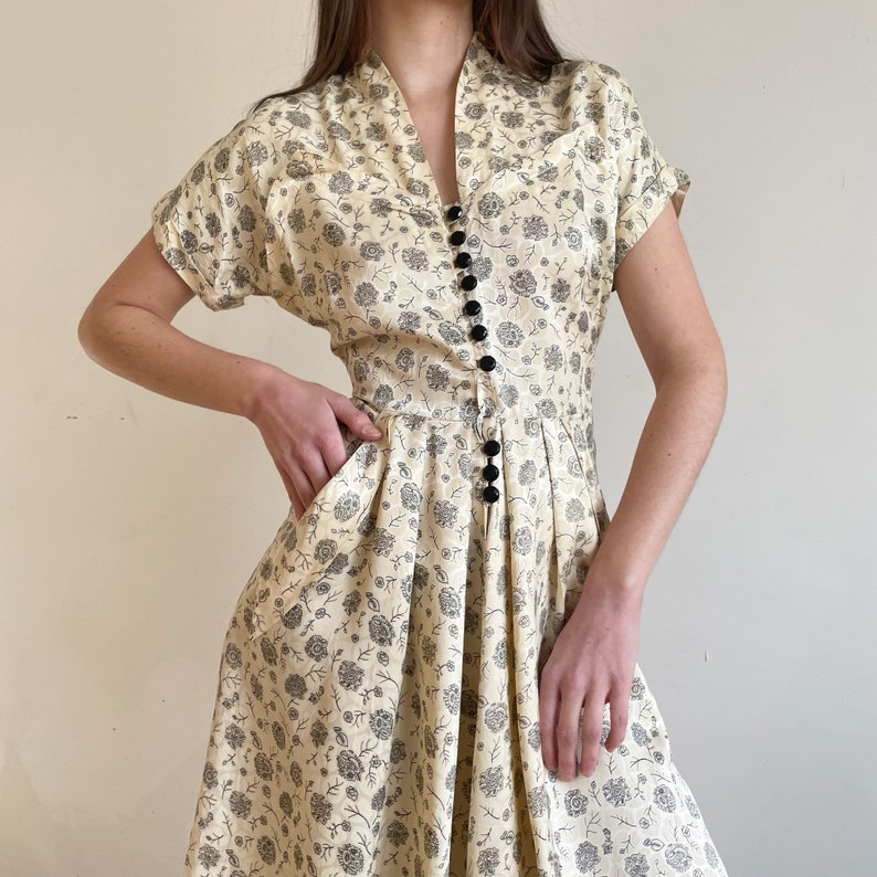 40s Silk Dress Floral Midi Dress Illusion Sweetheart Neckline Short Sleeve Fit and Flare Jacquard Damask Button Dress Pockets Full Skirt image 6