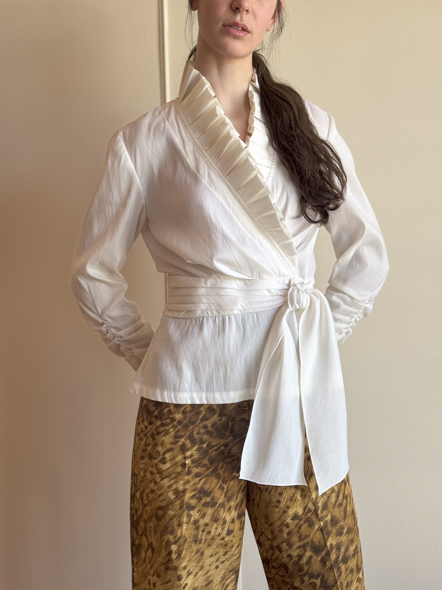 laubeblanc Double tie Blouse ホワイト Double tie Blouse – L'AUBE BLANC