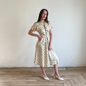 40s Silk Dress Floral Midi Dress Illusion Sweetheart Neckline Short Sleeve Fit and Flare Jacquard Damask Button Dress Pockets Full Skirt image 8