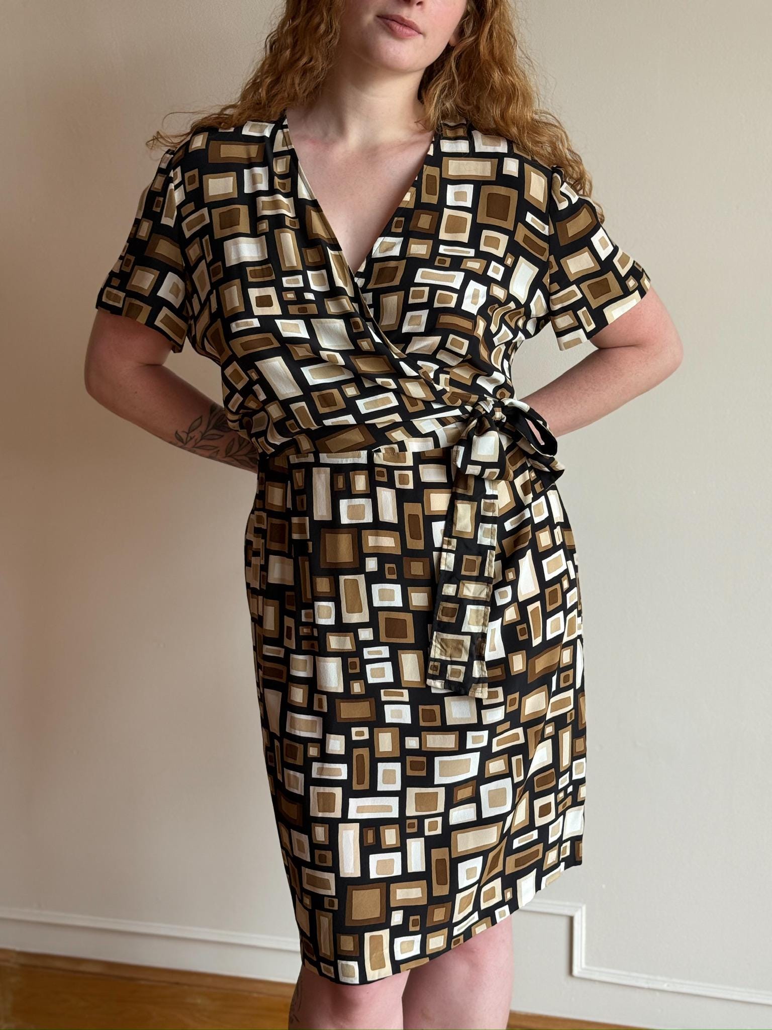 70s Style Geometric Silk Wrap Dress - Maggy London Mod Print - Etsy