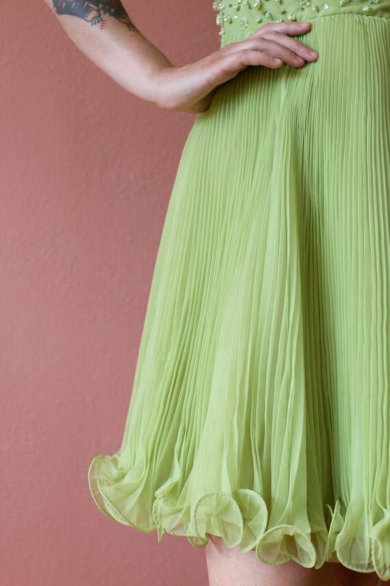 50s 60s Light Green Dress Beaded Pearl Crystal Hi… - image 3