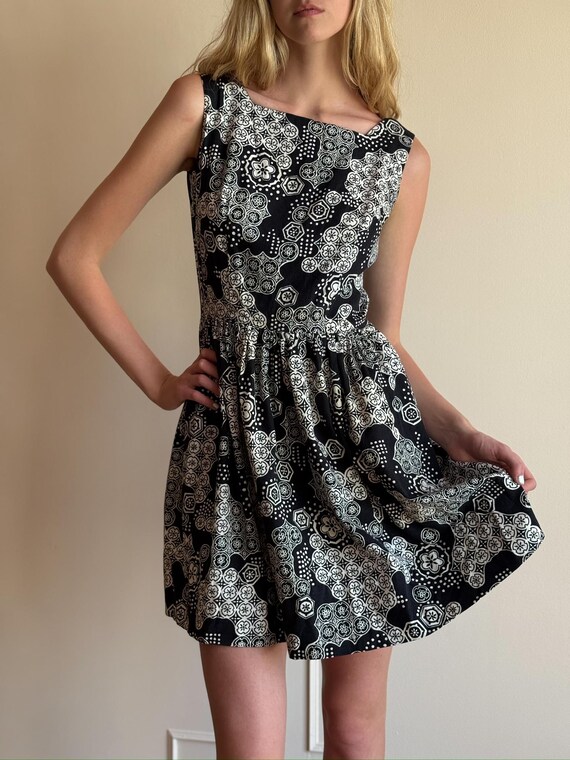 90s Esprit Mini Dress - Black White Floral Bandana Print, Fit & Flare 90s Esprit Mini Dress - Black White Floral Bandana Print, Fit & Flare