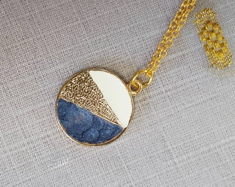 Circle necklace - white and dark blue - geometric jewellery