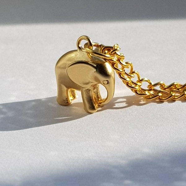 Petit collier d’éléphant - rempli d’or