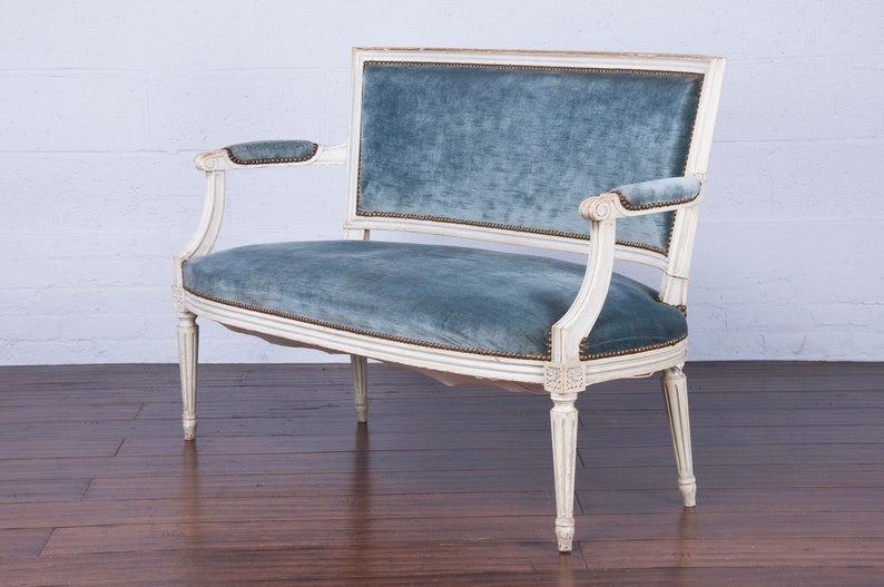 Antique French Louis XVI Style Painted Loveseat W/ Blue Velvet image 7