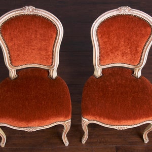 Antique French Louis XV Style Painted Dining Chairs W/ Burnt Orange Fabric Set of 6 image 5