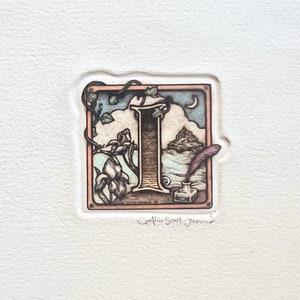 Letra I, Gravura, Inicial I, Decoração de Nome, Quarto de Criança Berçário, Hera, Ilha, Íris, Tinteiro, Assinado Alice V. Scott-Morris.. VintageCharmHouse